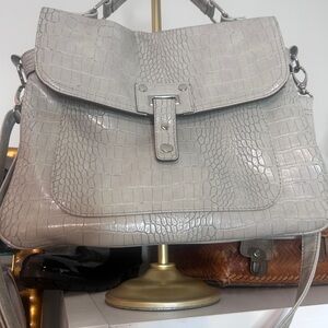Chic Gray Crocodile-Embossed Shoulder Bag workbag junk journal organizer carryal